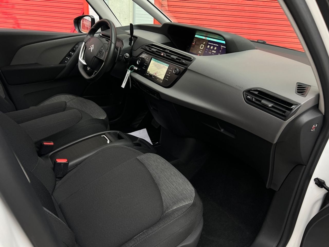 Foto Citroën Grand C4 SpaceTourer 13