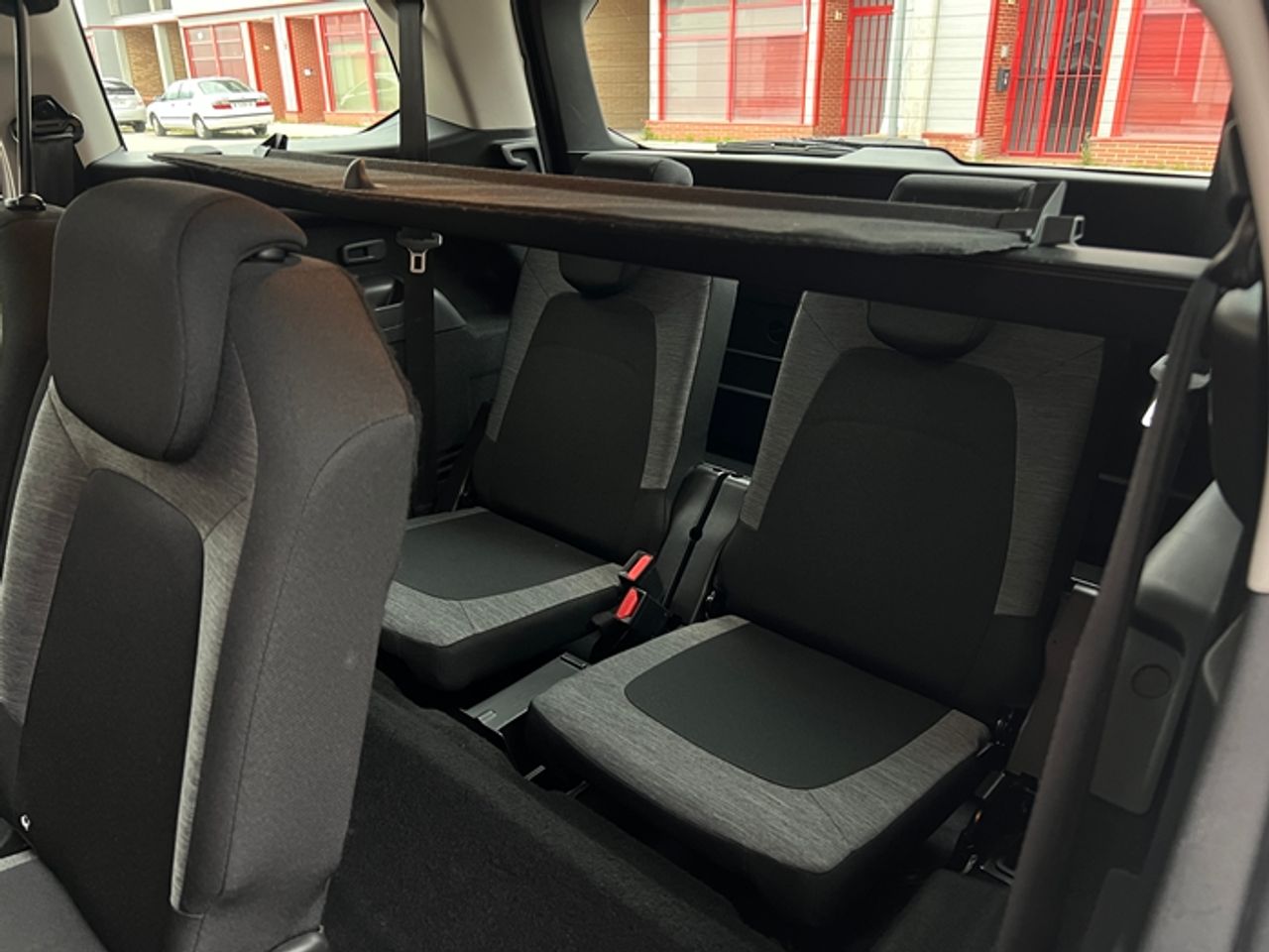 Foto Citroën Grand C4 SpaceTourer 37