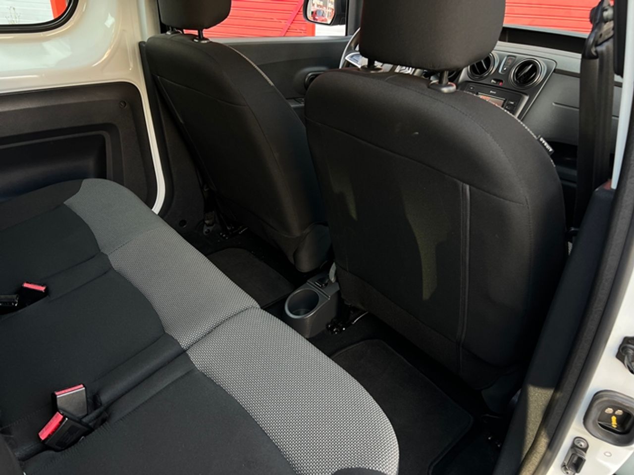 Foto Dacia Dokker 18