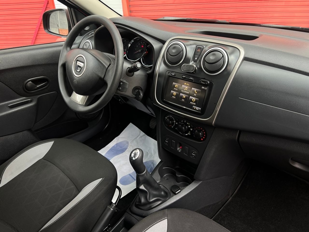 Foto Dacia Sandero 11