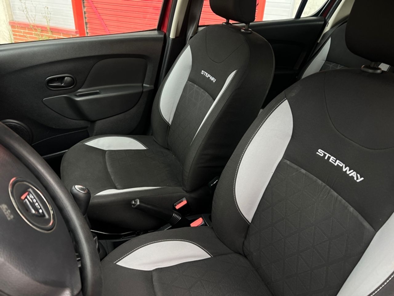 Foto Dacia Sandero 15