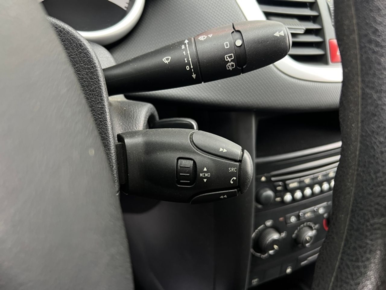 Foto Peugeot 207 7
