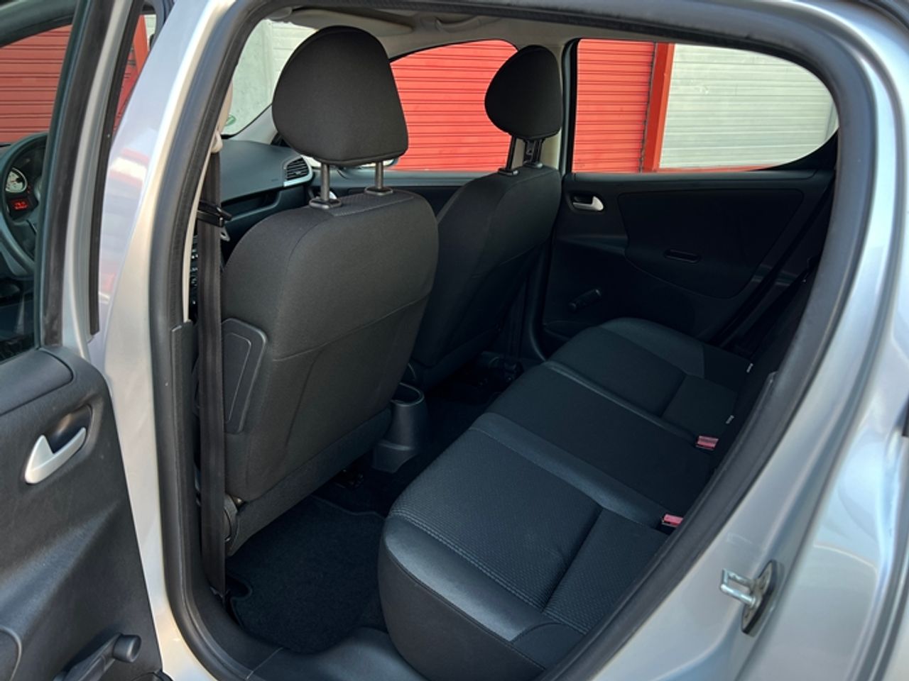 Foto Peugeot 207 27