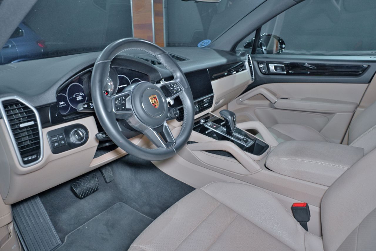 Foto Porsche Cayenne 4