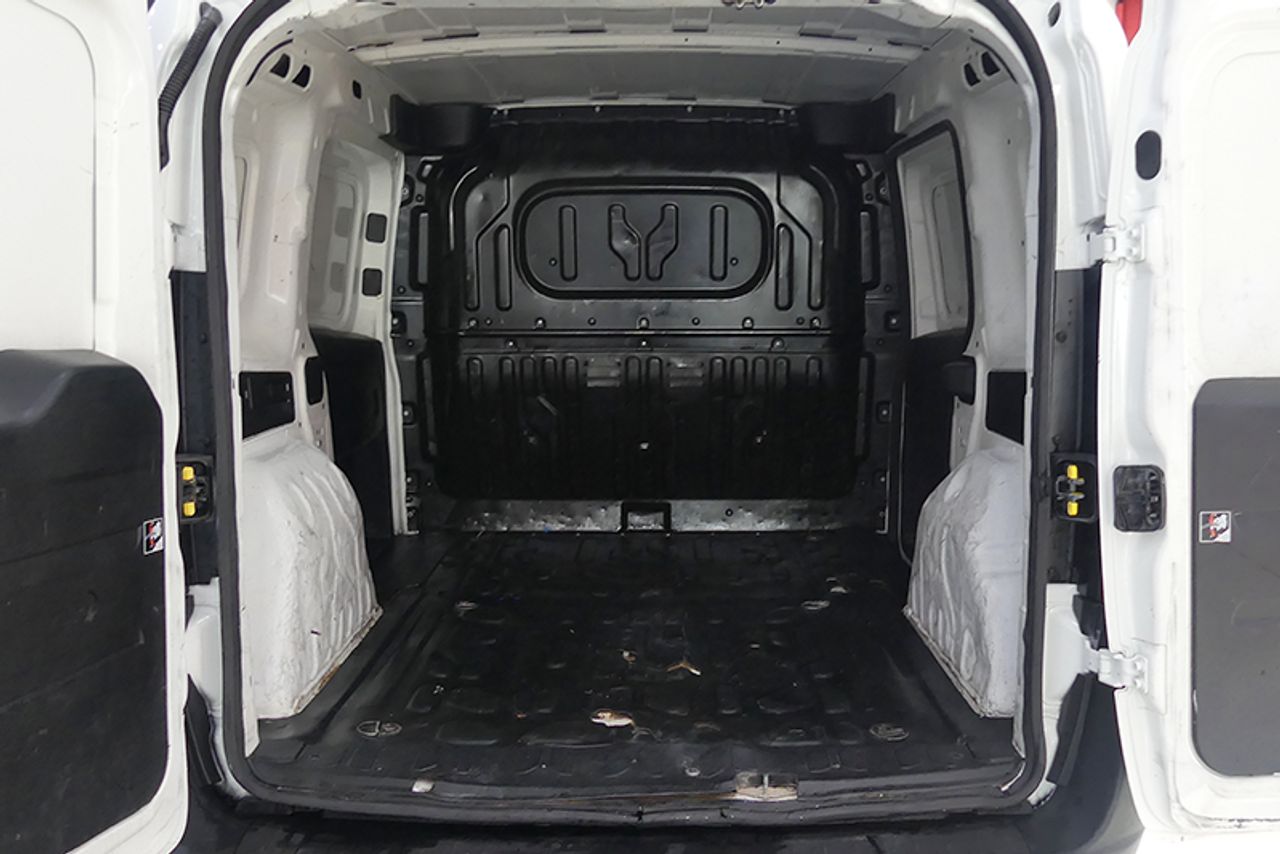 Foto Opel Combo 9