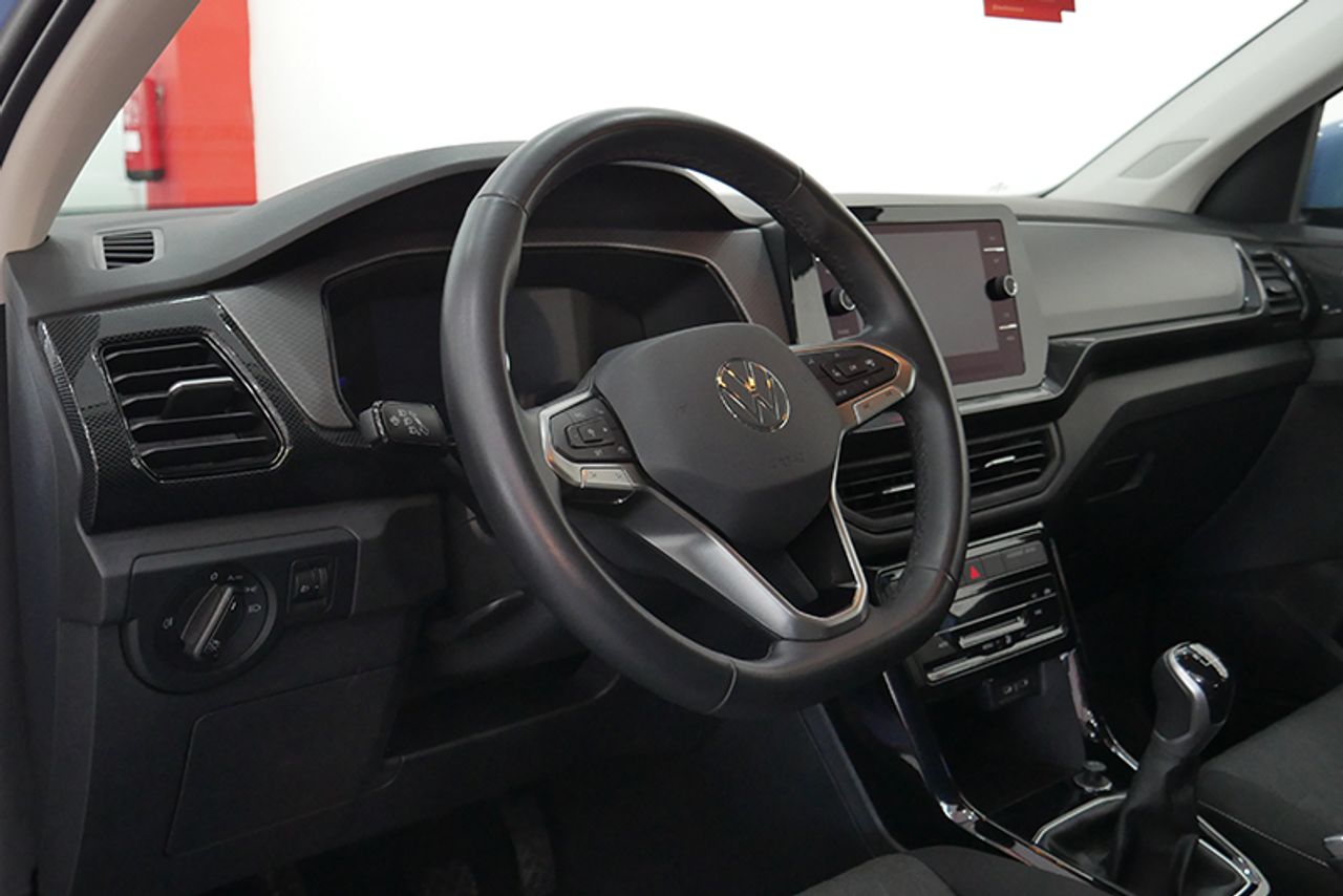 Foto Volkswagen T-Cross 4