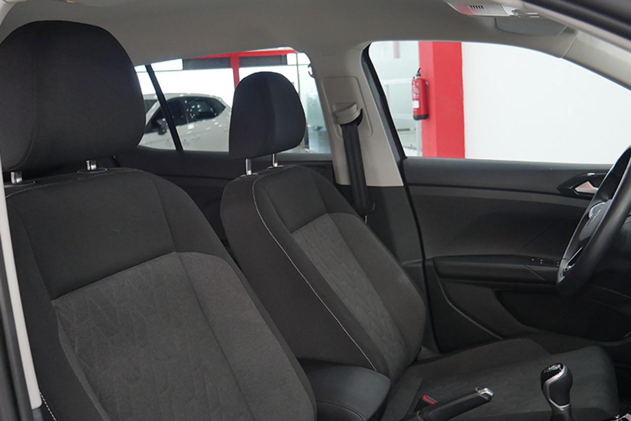 Foto Volkswagen T-Cross 7