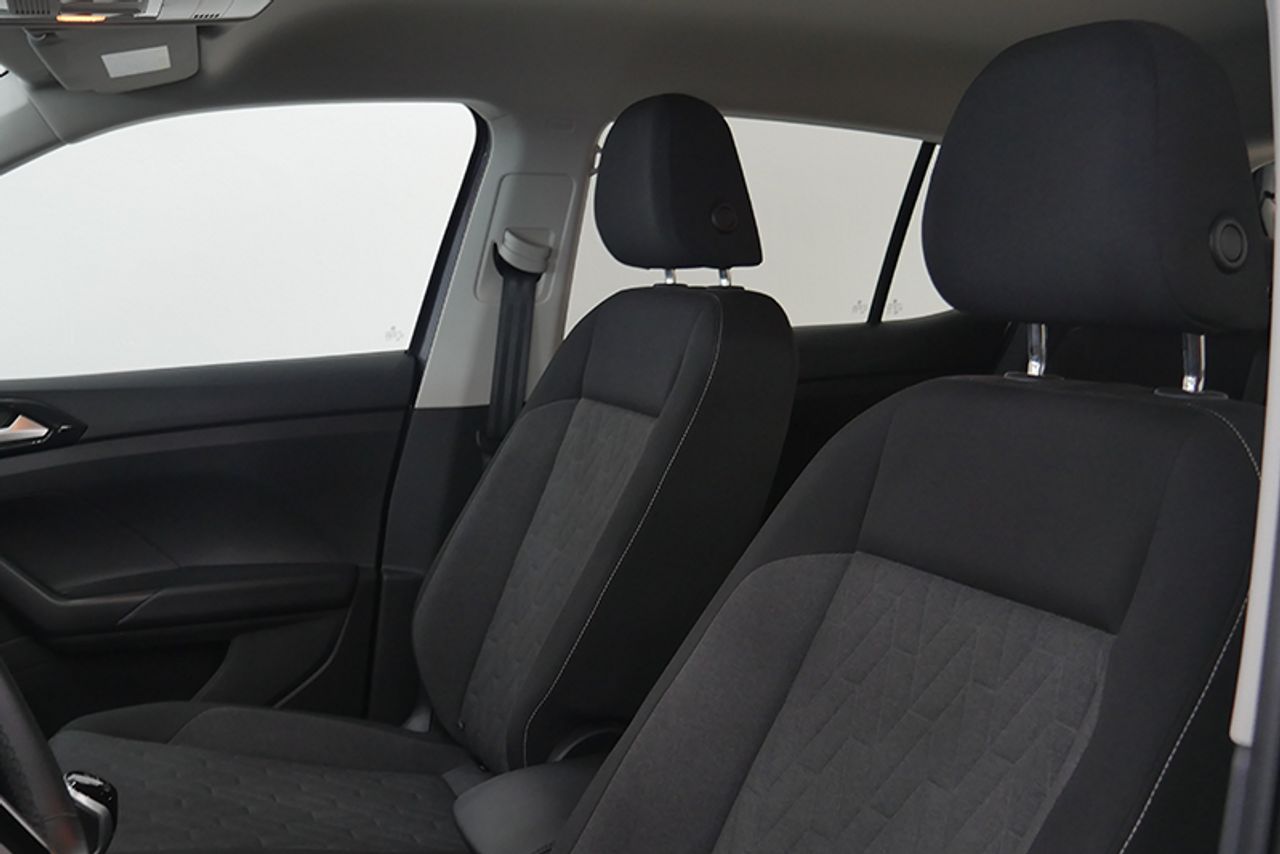 Foto Volkswagen T-Cross 8