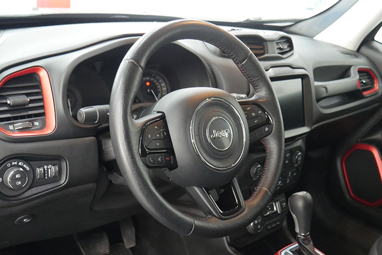 Foto Jeep Renegade 4
