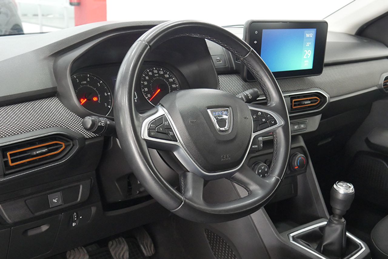 Foto Dacia Sandero 4