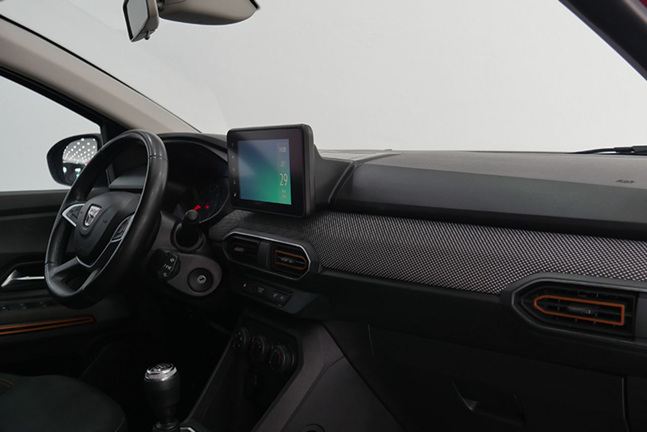 Foto Dacia Sandero 6