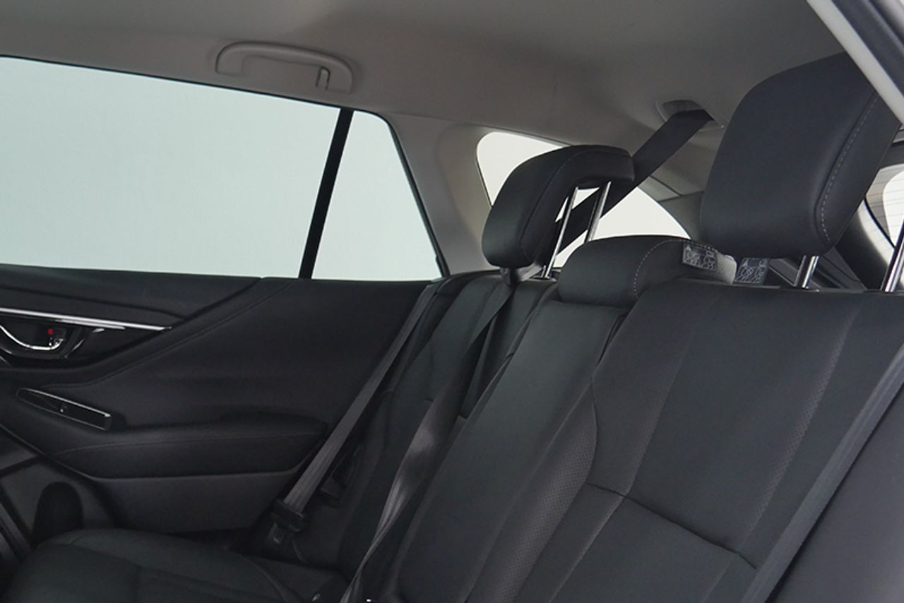 Foto Subaru Outback 9