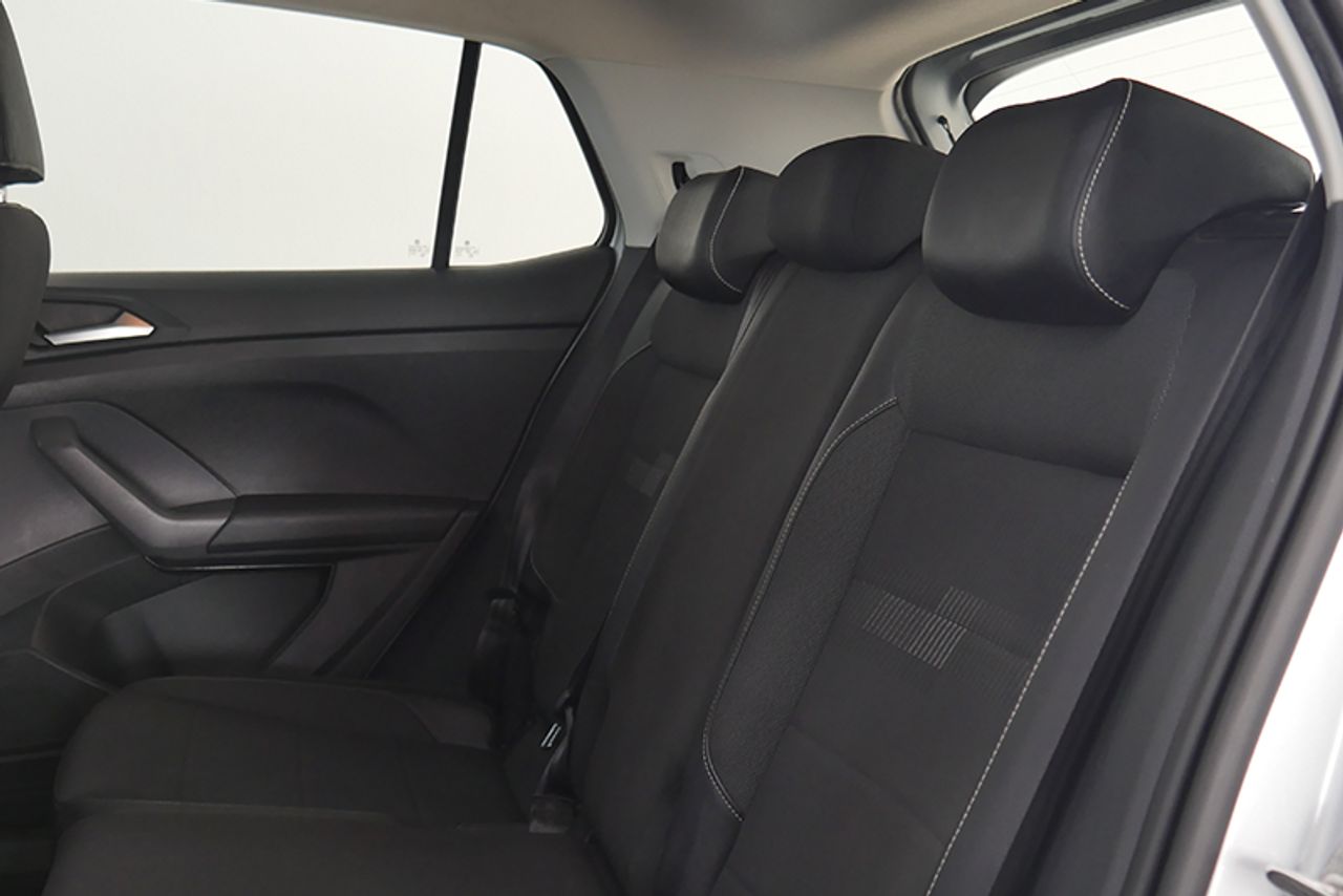 Foto Volkswagen T-Cross 9
