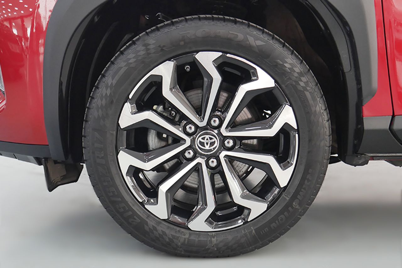 Foto Toyota Yaris 10