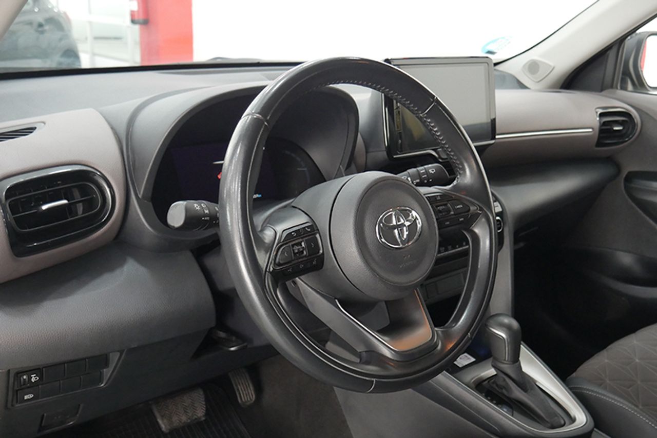 Foto Toyota Yaris 4