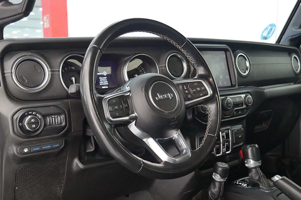 Foto Jeep Wrangler 4