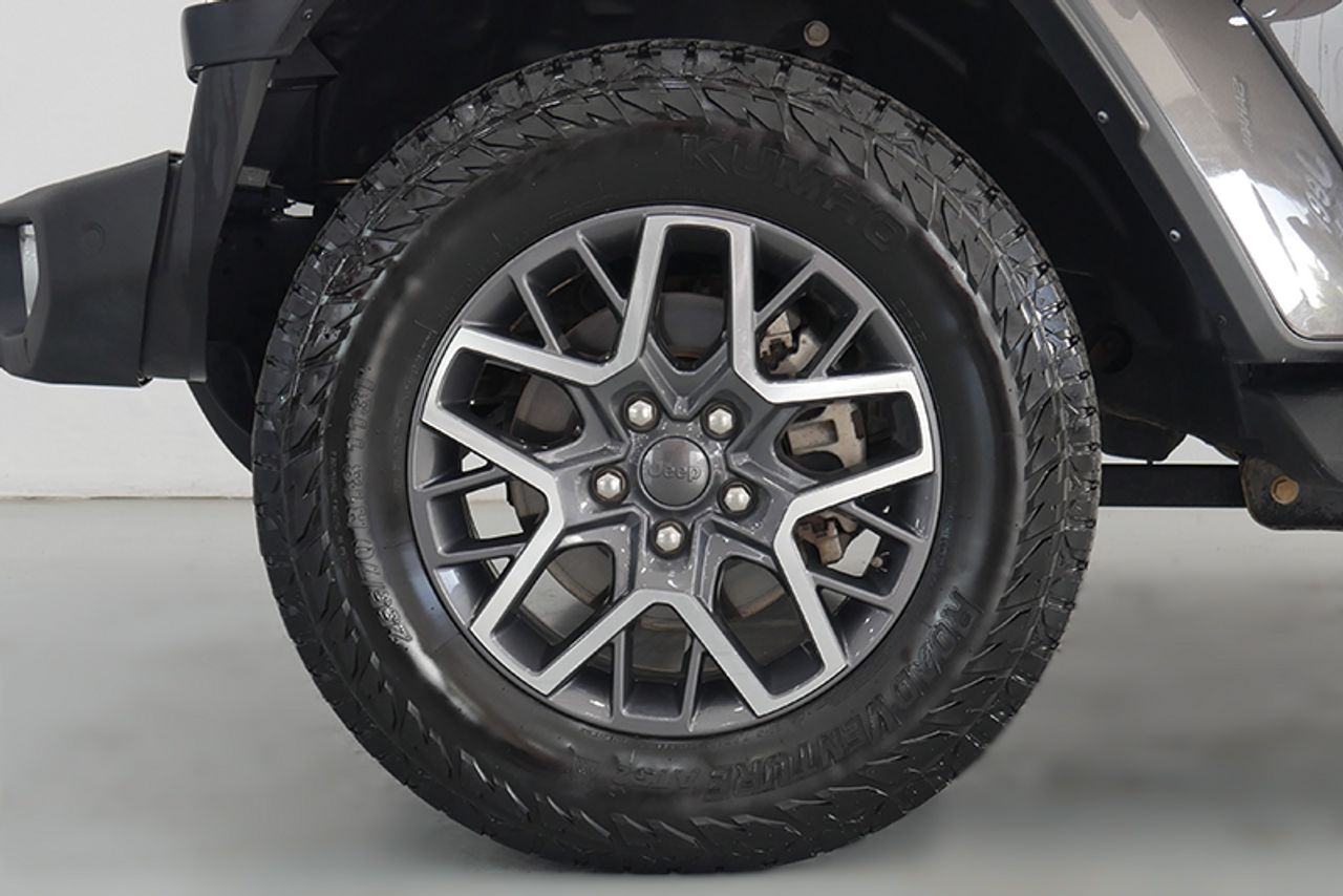 Foto Jeep Wrangler 10