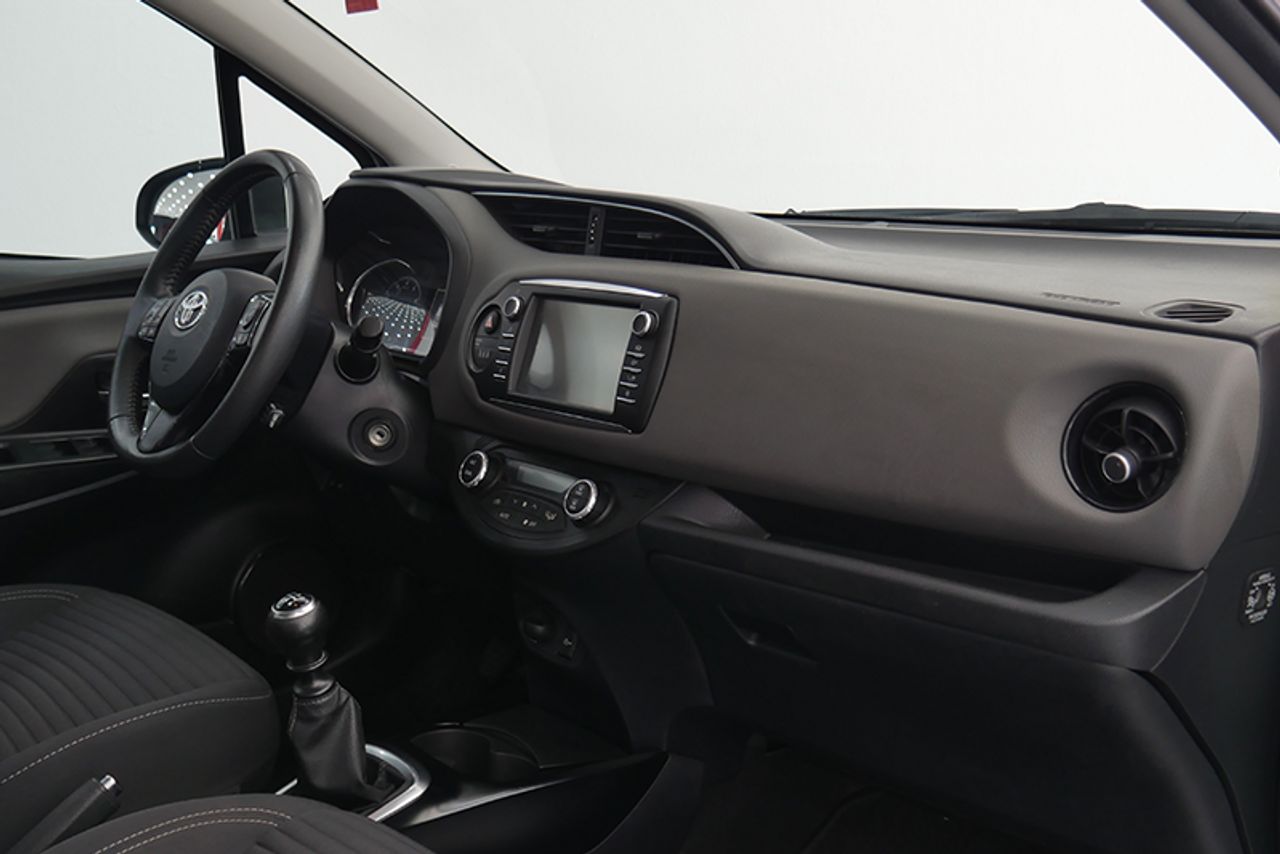 Foto Toyota Yaris 6
