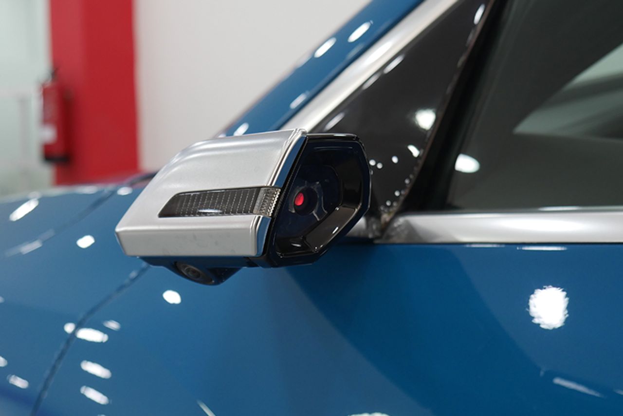 Foto Audi E-tron 10