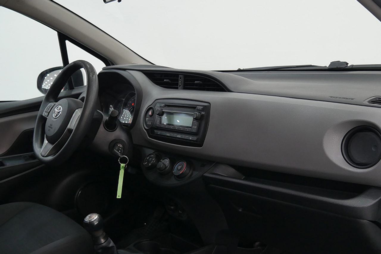 Foto Toyota Yaris 6