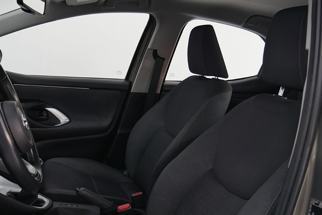 Foto Toyota Yaris 8