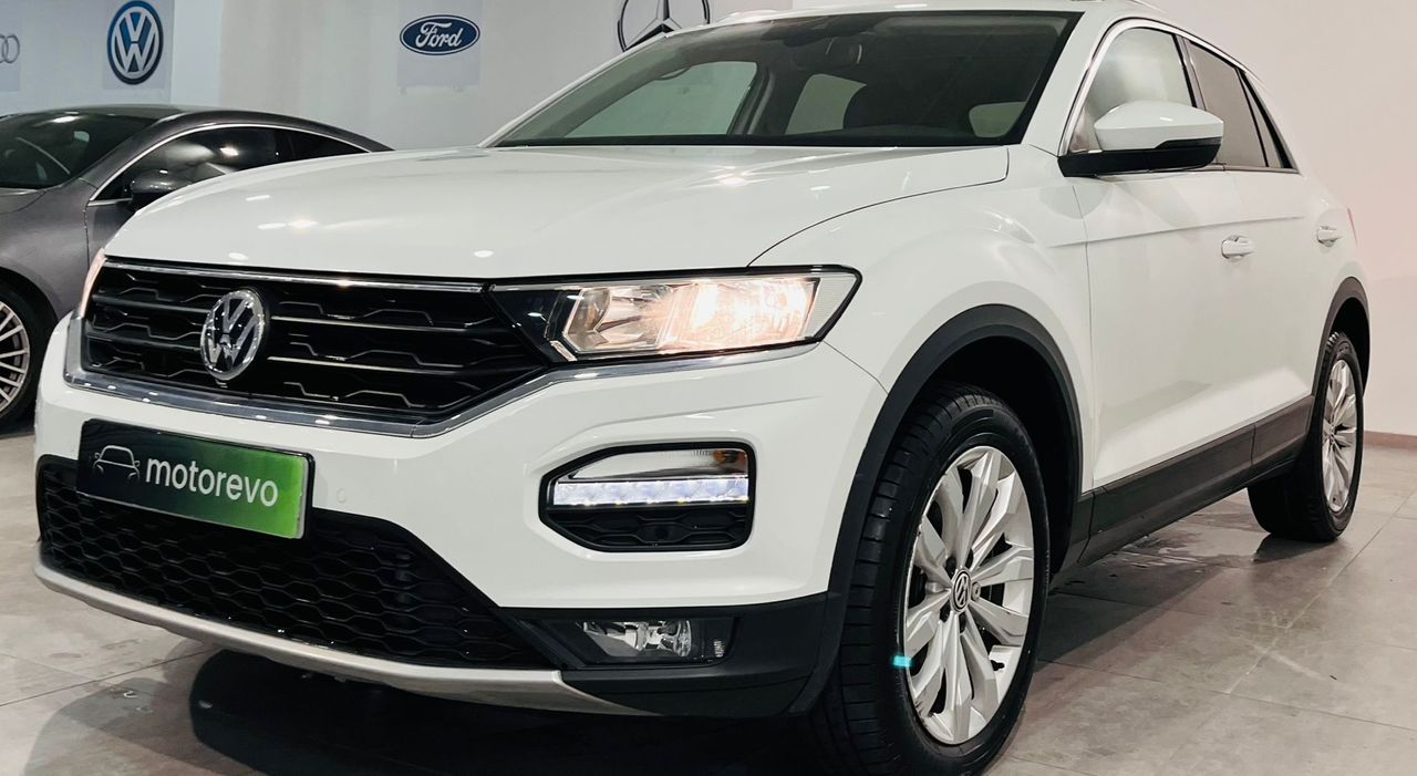 Foto Volkswagen T-Roc 16