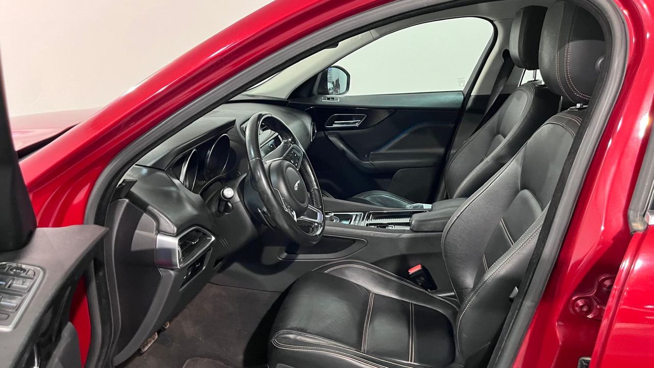 Foto Jaguar F-Pace 12