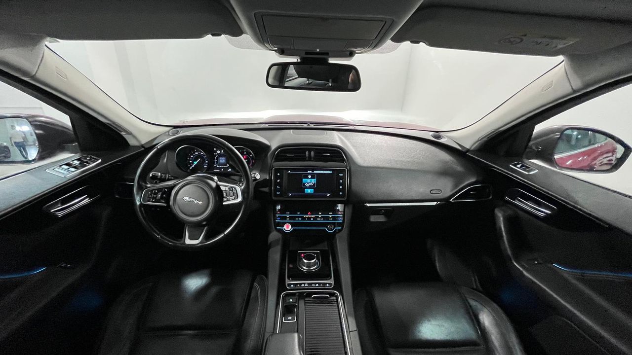 Foto Jaguar F-Pace 15