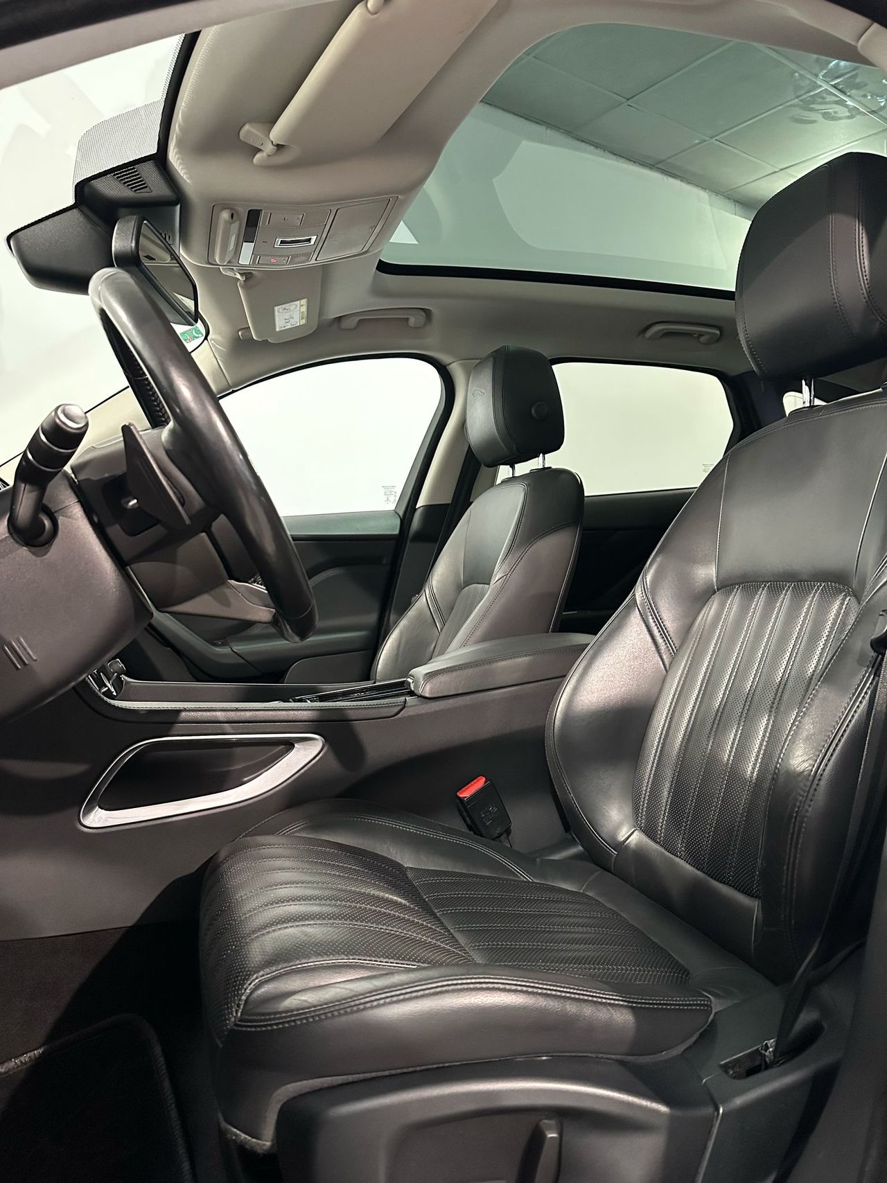 Foto Jaguar F-Pace 10