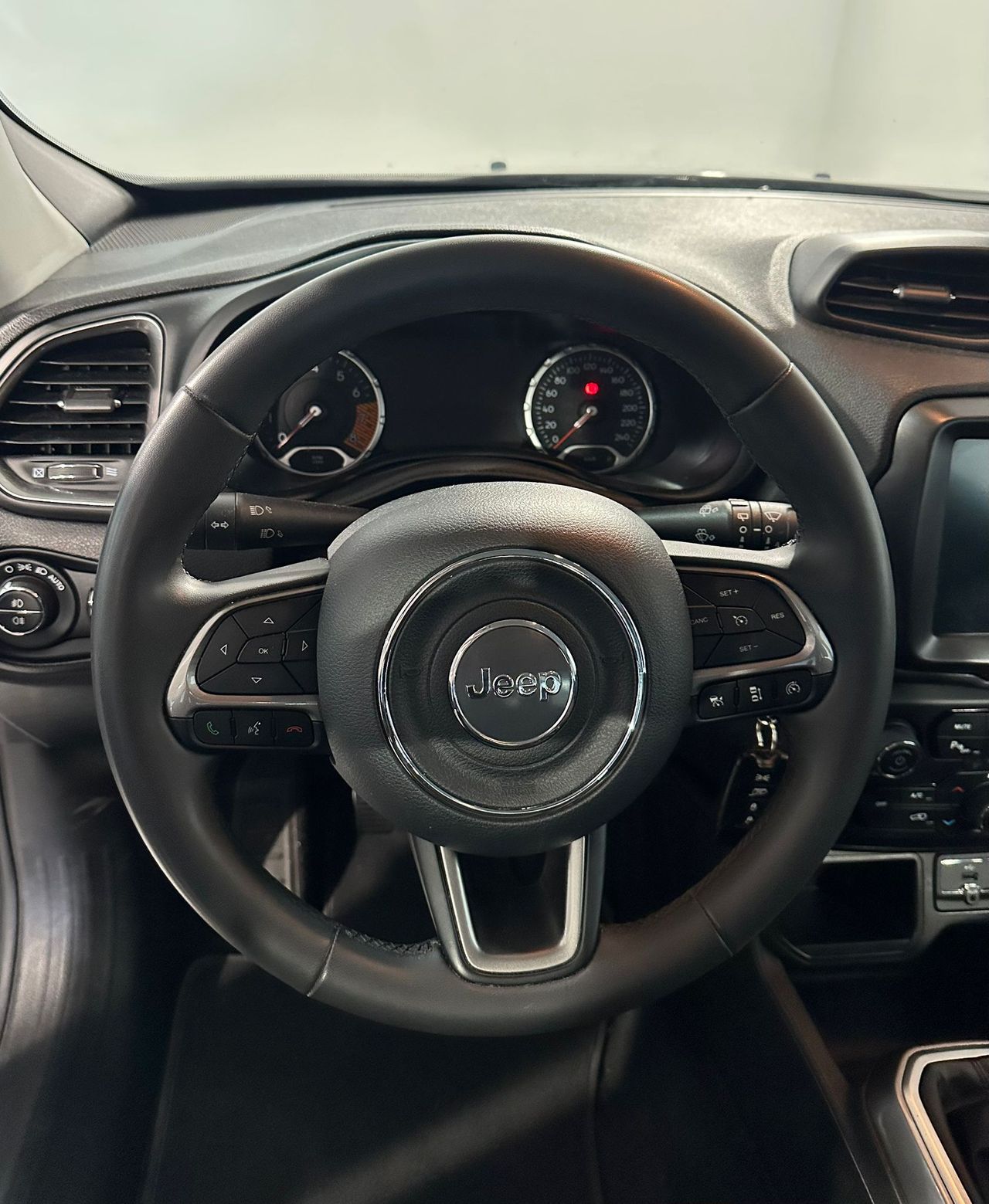 Foto Jeep Renegade 5