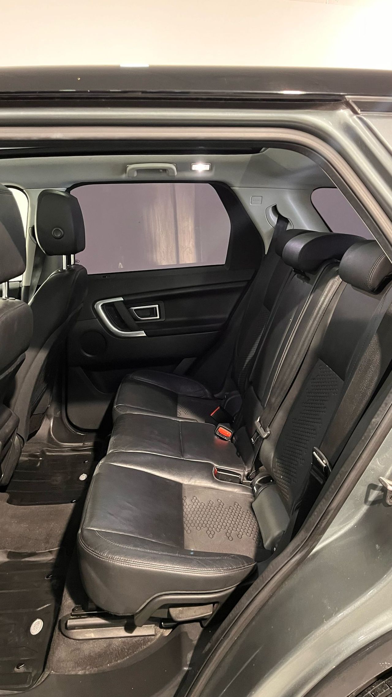 Foto Land-Rover Discovery Sport 5