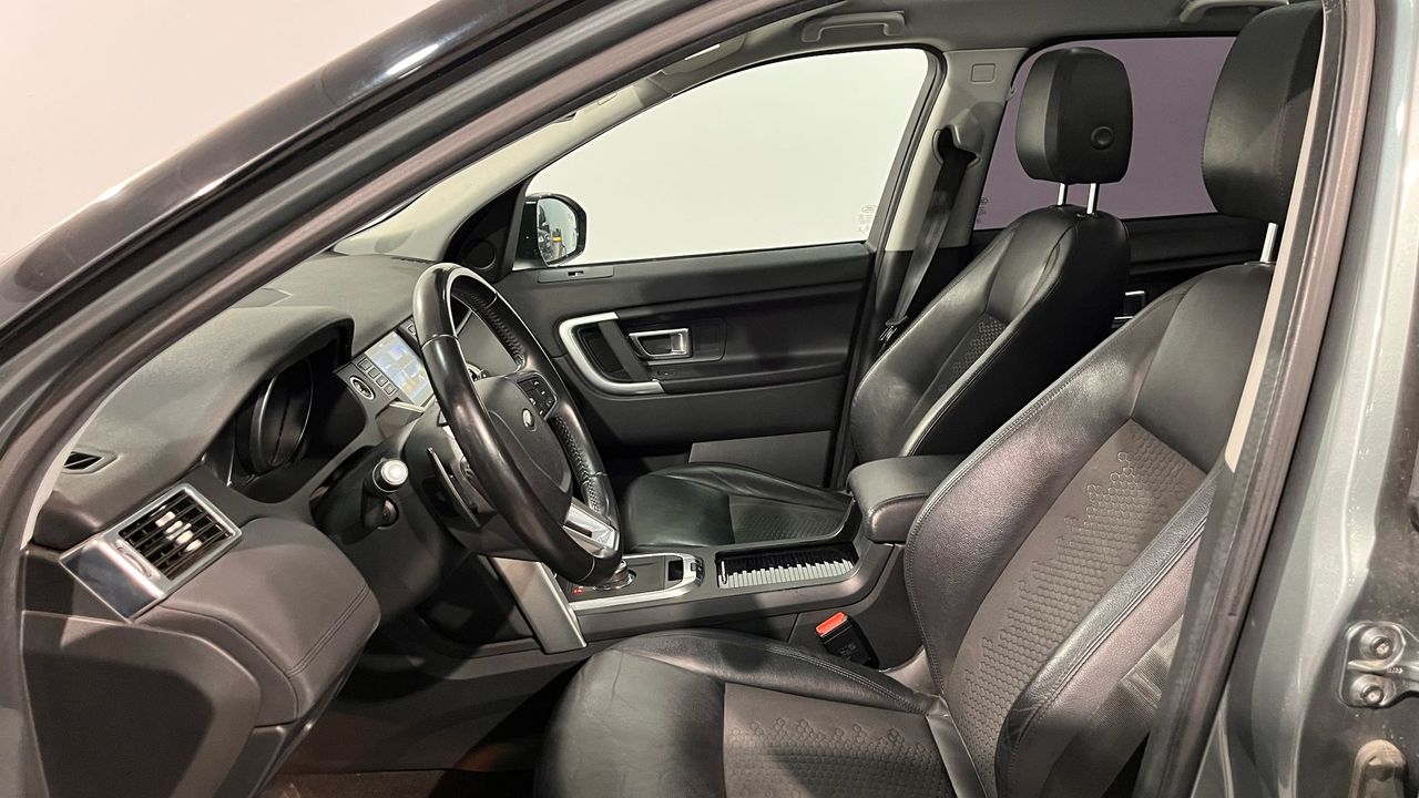 Foto Land-Rover Discovery Sport 7