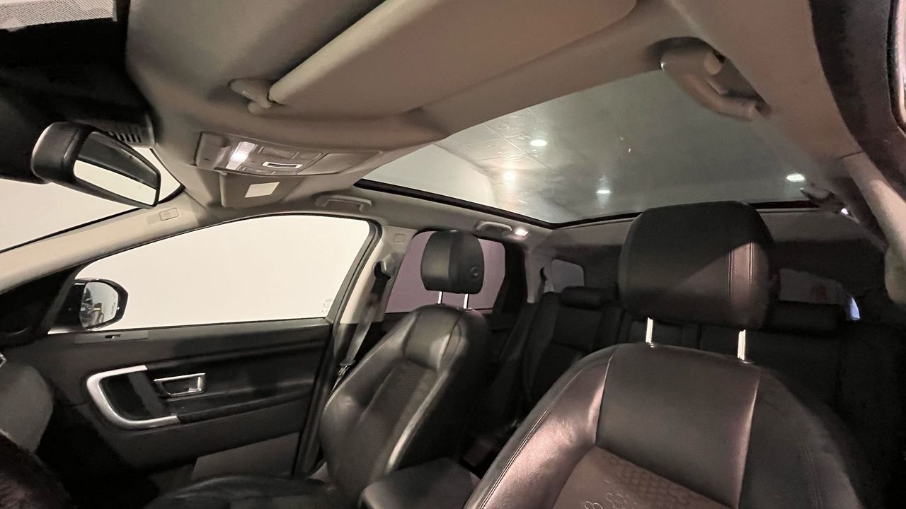 Foto Land-Rover Discovery Sport 9