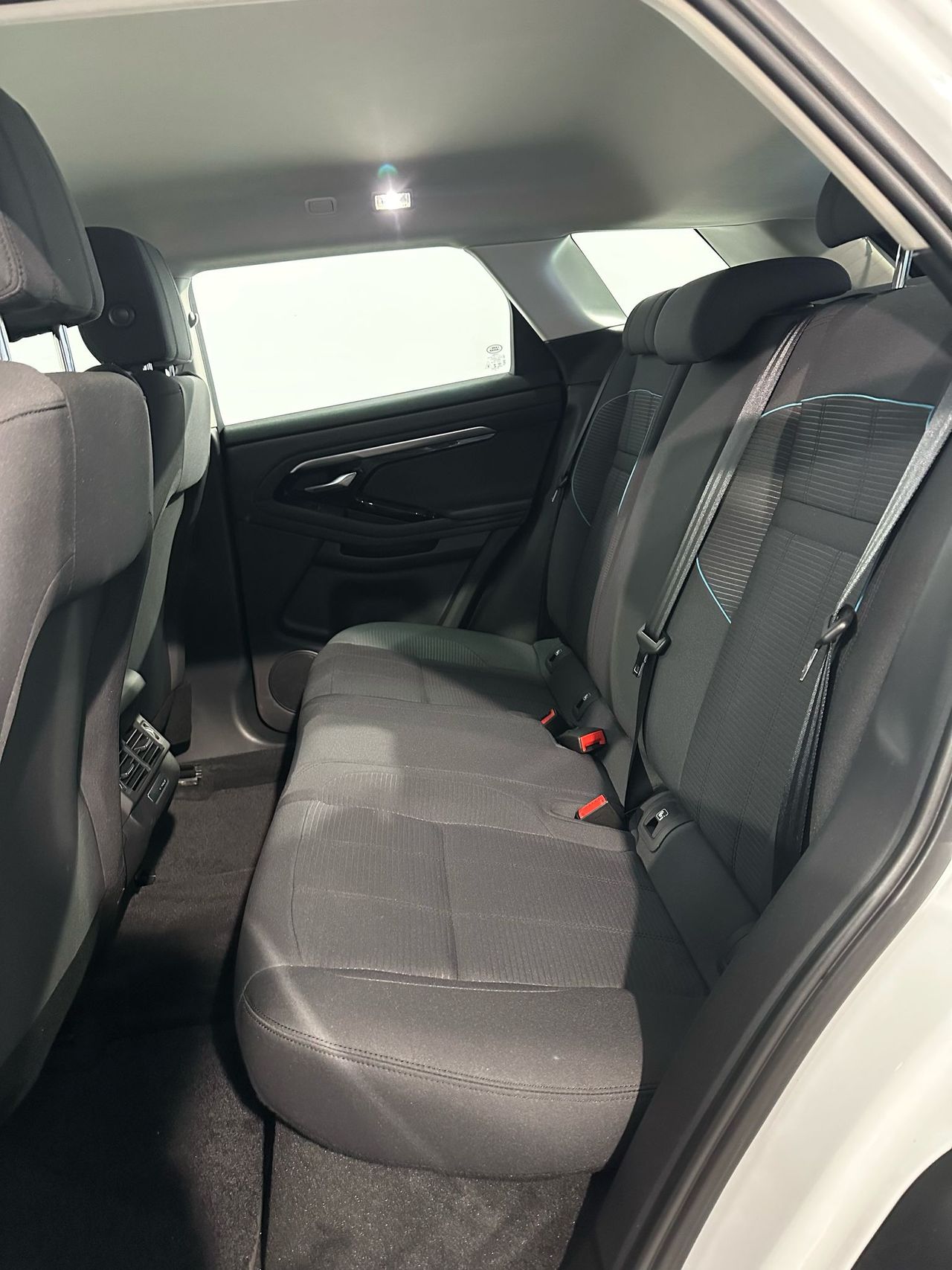 Foto Land-Rover Range Rover Evoque 9