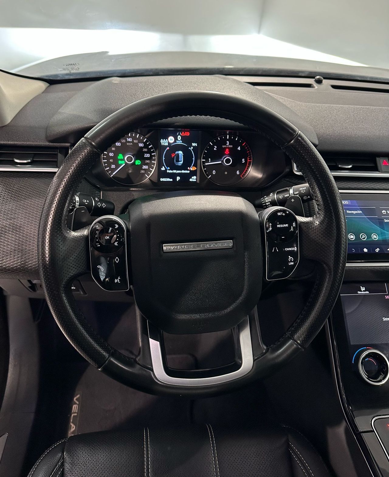 Foto Land-Rover Range Rover Velar 6