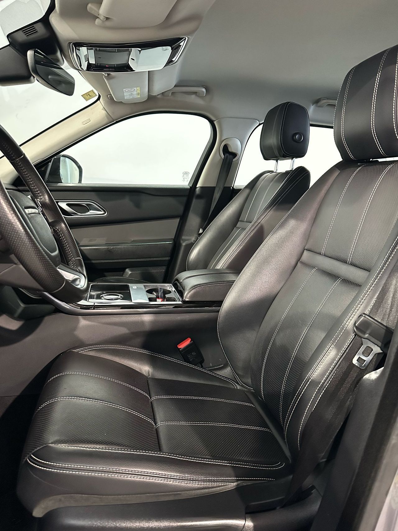 Foto Land-Rover Range Rover Velar 7