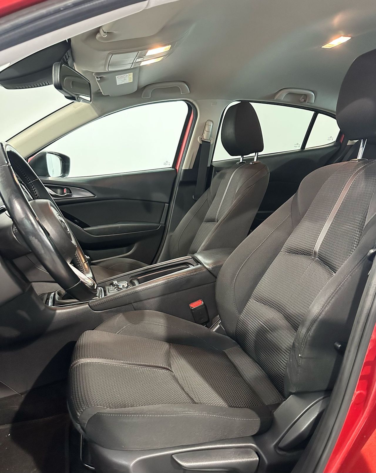 Foto Mazda Mazda3 10