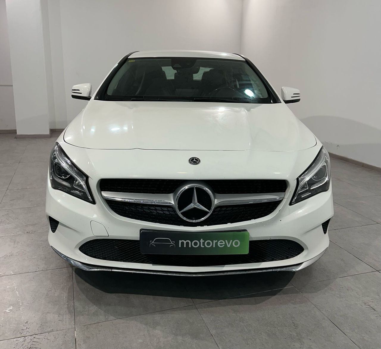 Foto Mercedes-Benz Clase CLA 4