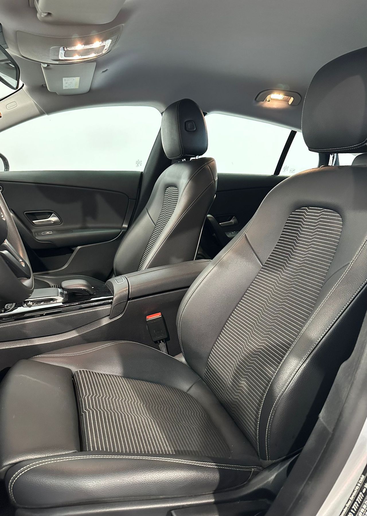 Foto Mercedes-Benz Clase CLA 5