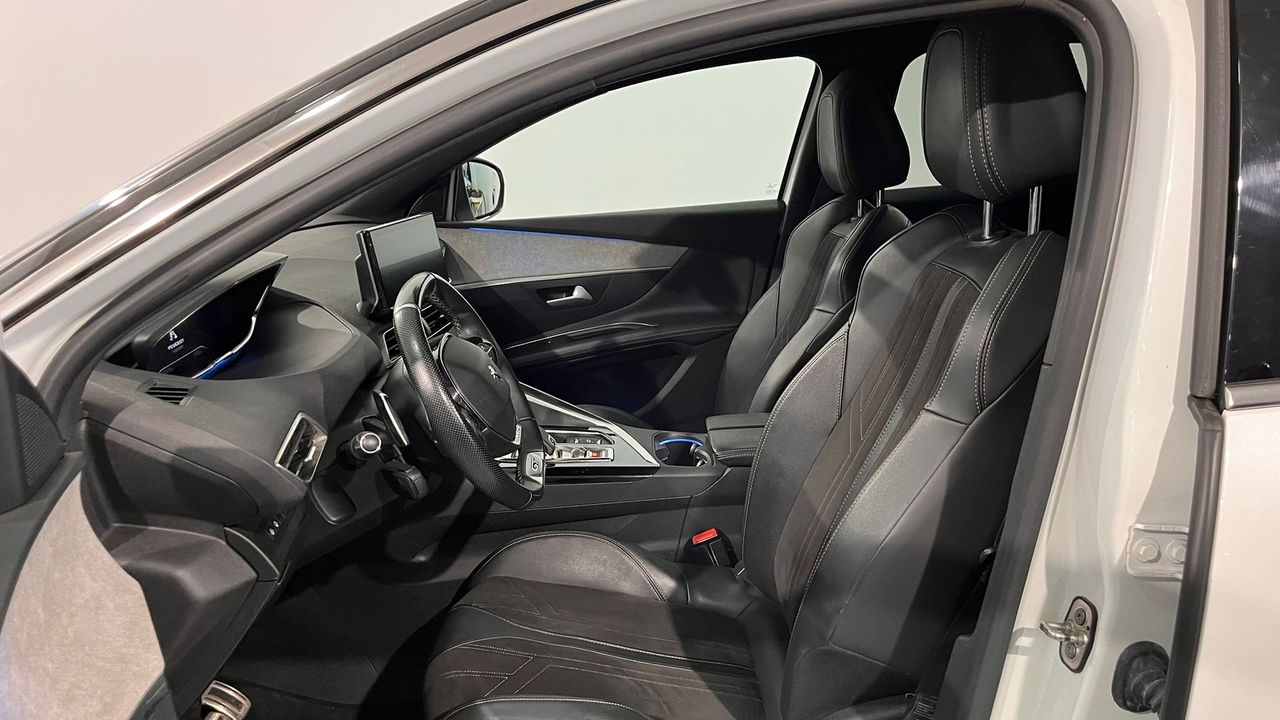Foto Peugeot 3008 4