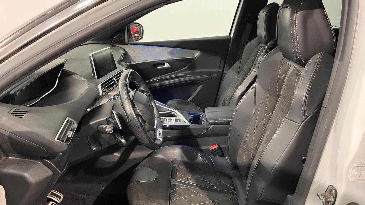 Foto Peugeot 5008 6