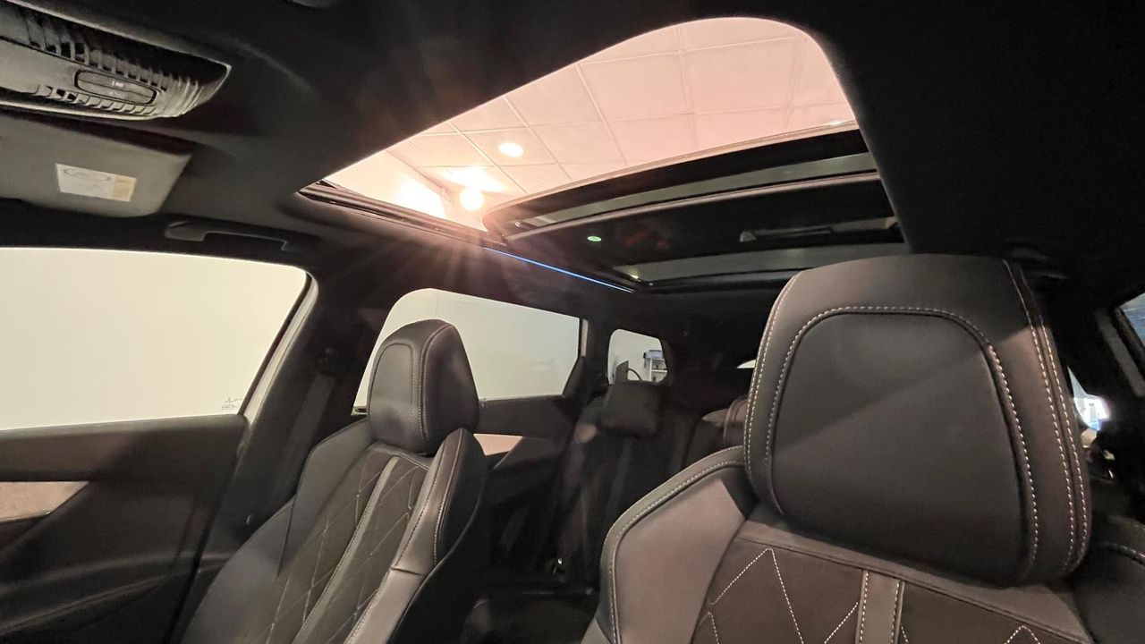 Foto Peugeot 5008 12