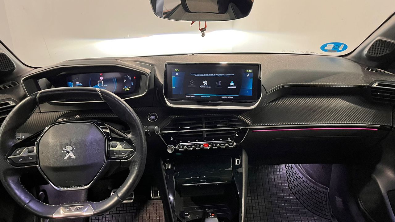 Foto Peugeot e-208 5