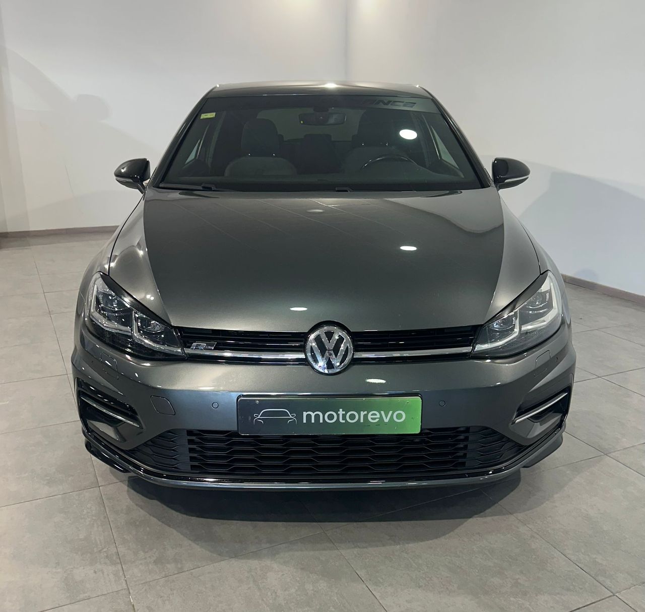 Foto Volkswagen Golf 8
