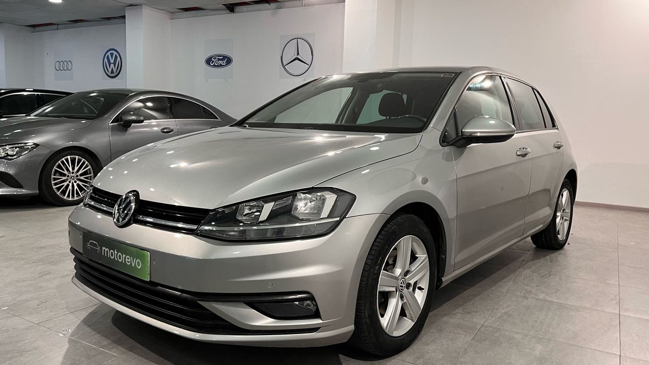 Foto Volkswagen Golf 14