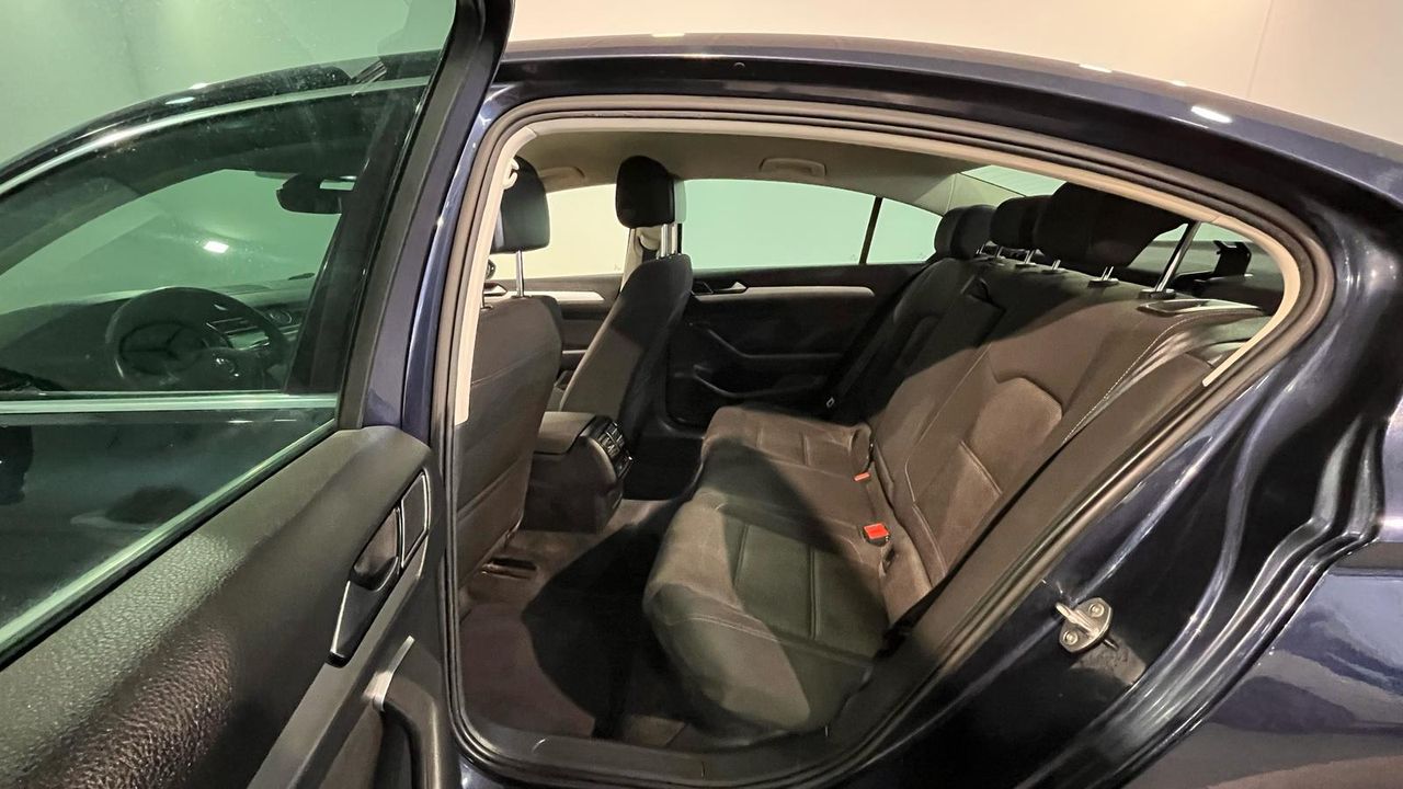 Foto Volkswagen Passat 6