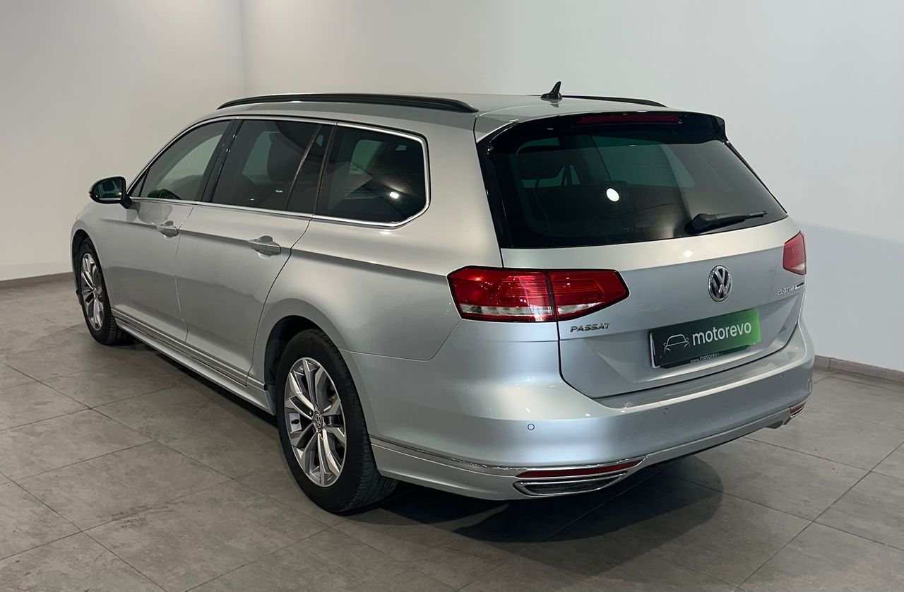 Foto Volkswagen Passat 8