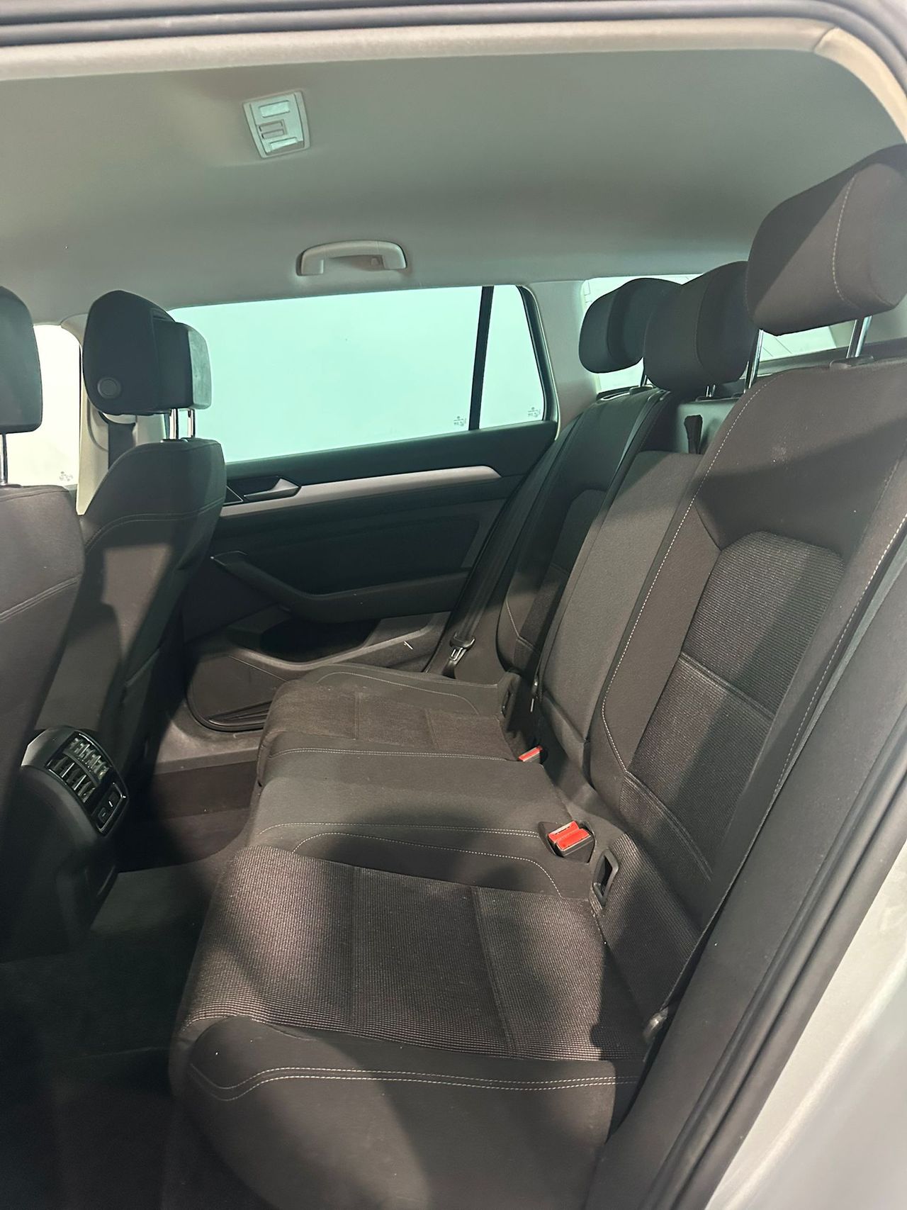 Foto Volkswagen Passat 11