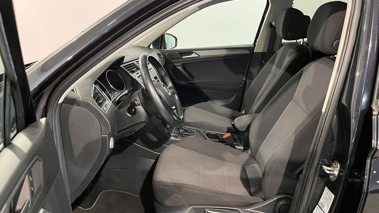 Foto Volkswagen Tiguan 12
