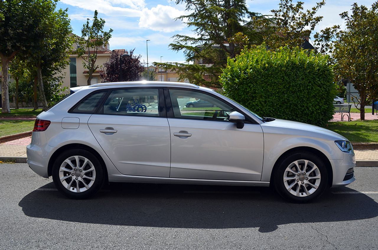 Foto Audi A3 Sportback 4